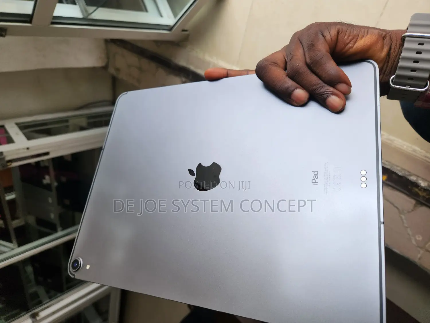 Apple iPad Pro 12.9 (2018) 64 GB Gray