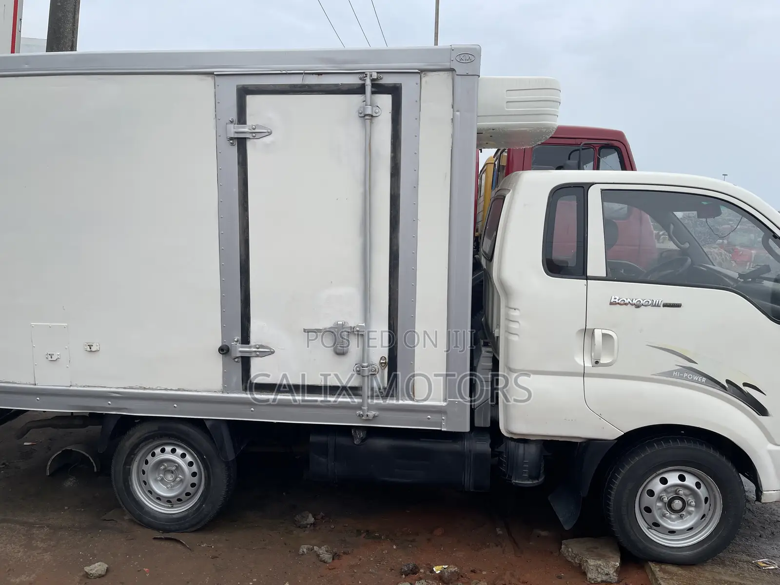 Foreign Used Kia Bongo Refrigerator Truck.