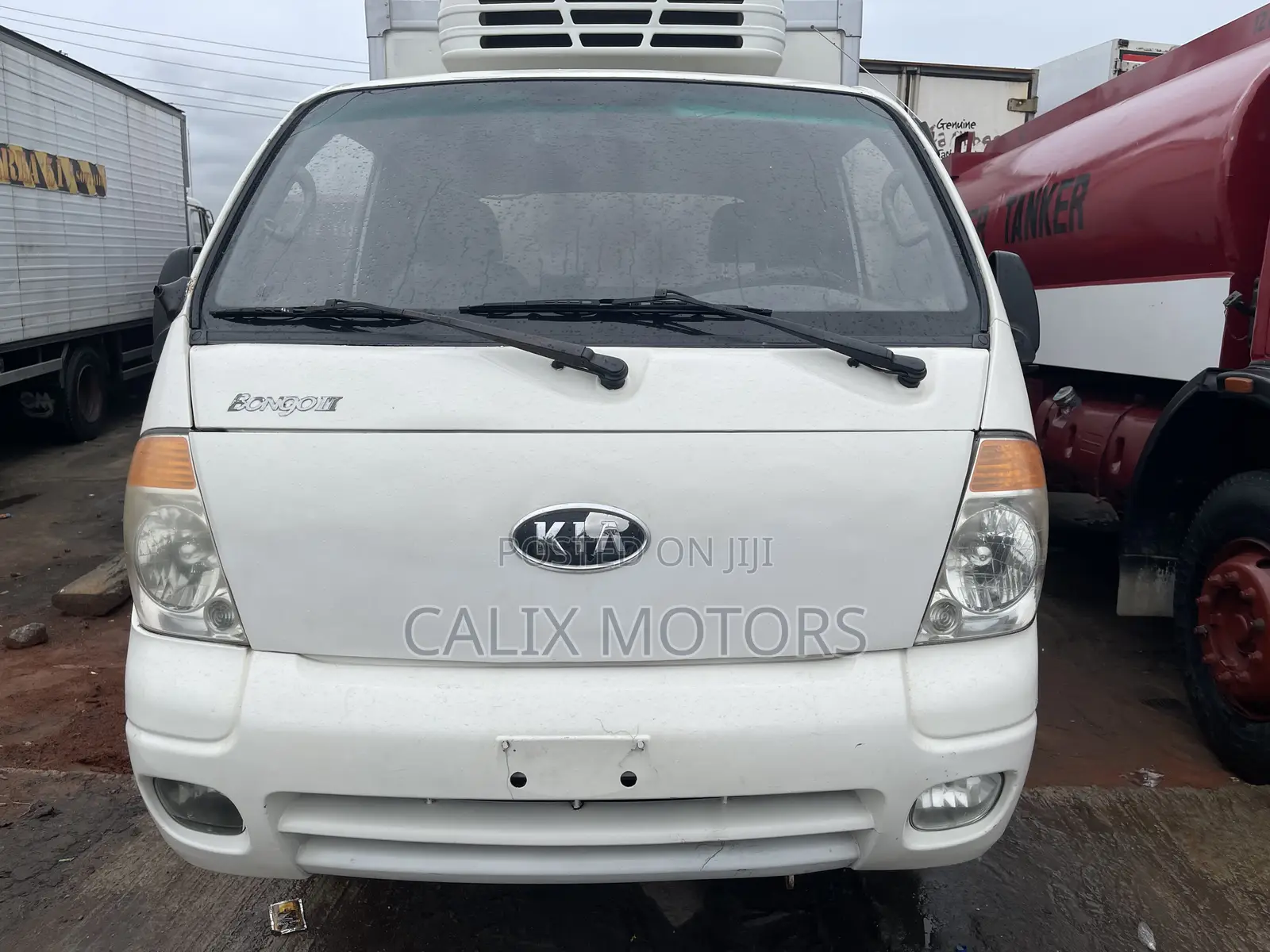 Foreign Used Kia Bongo Refrigerator Truck.
