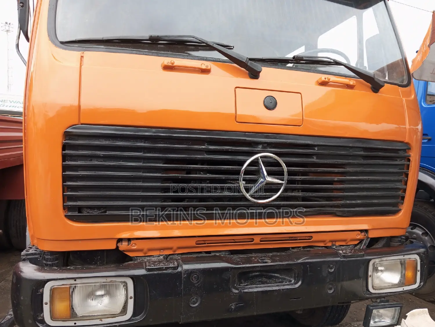 Foreign Used Mercedes-Benz Tipper 1519 2001 Orange