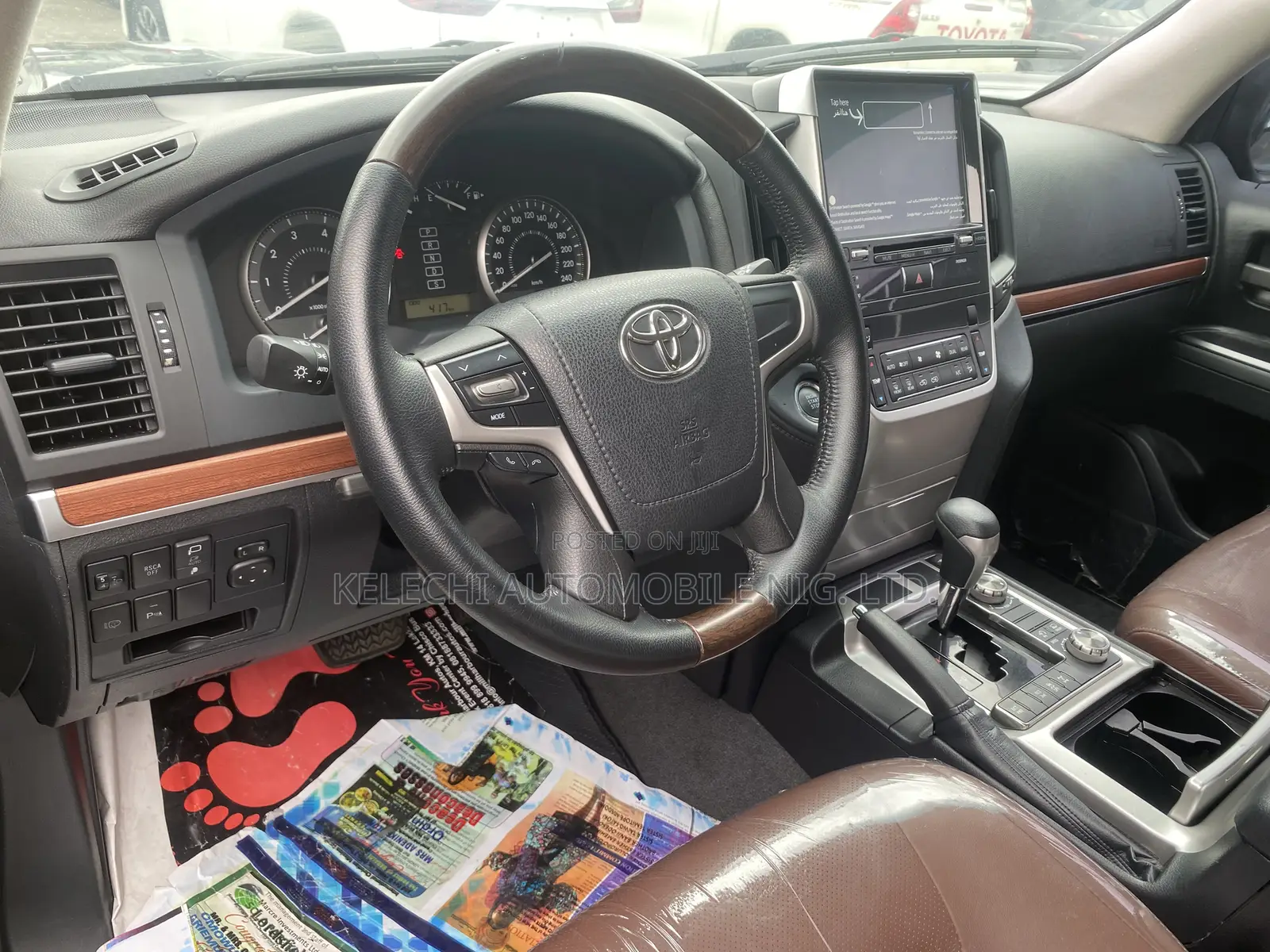 Toyota Land Cruiser 5.7 V8 VXR 2018 Black