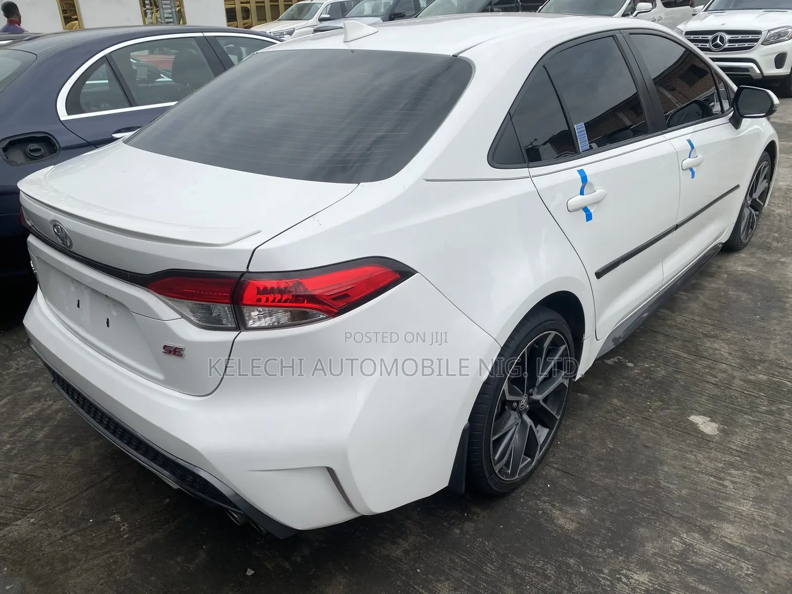 Toyota Corolla SE 2021 White