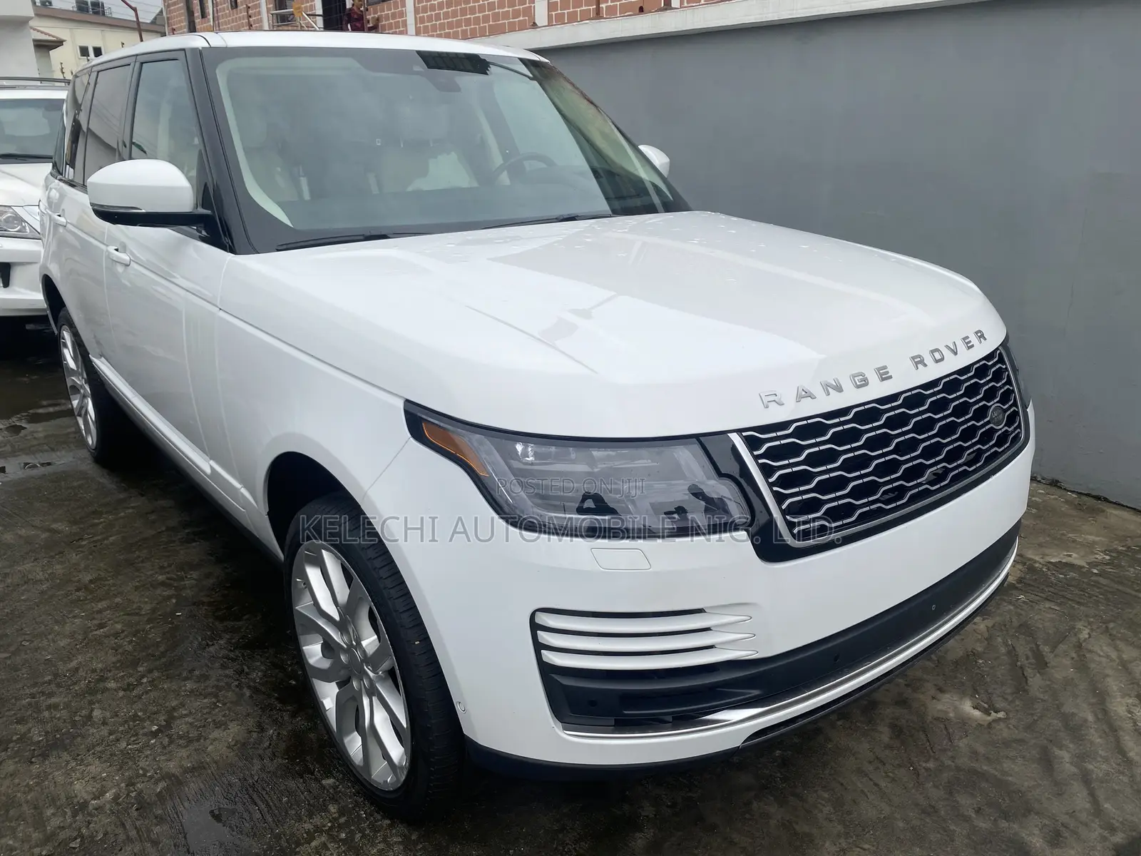 Land Rover Range Rover 3.0L V6 Supercharged 2019 Silver