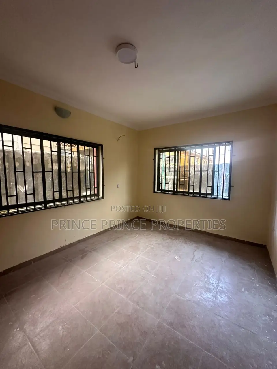 Furnished 2bdrm Block of Flats in Surulere for rent