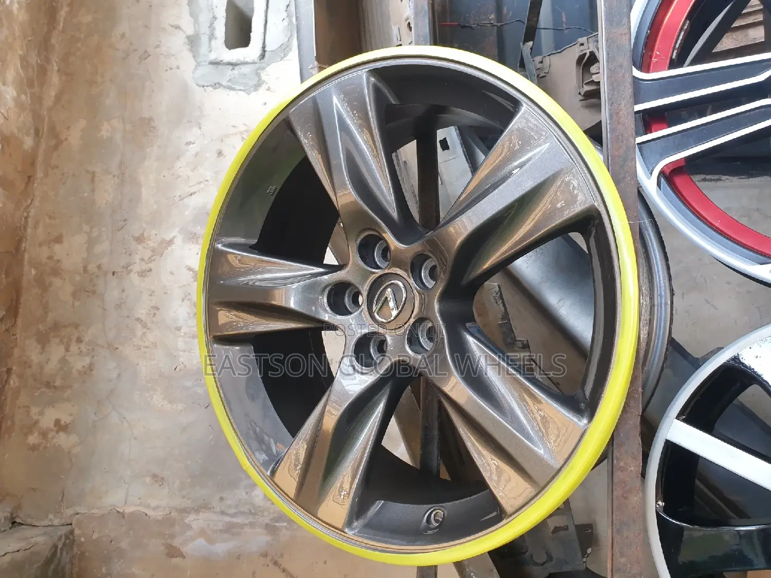 19 Inches Alloy Rim Pencil Color