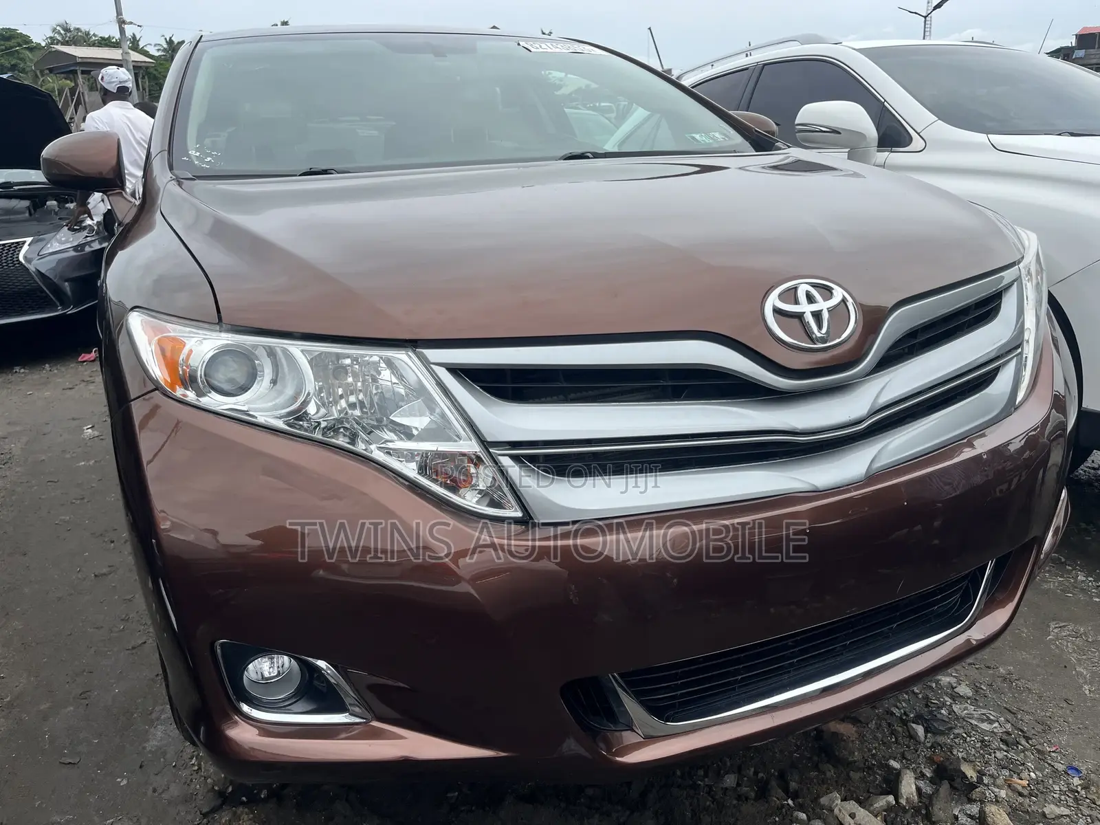 Toyota Venza V6 AWD 2010 Brown