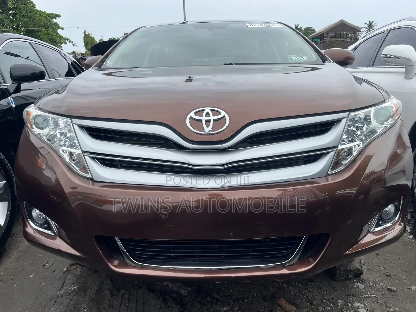 Toyota Venza V6 AWD 2010 Brown