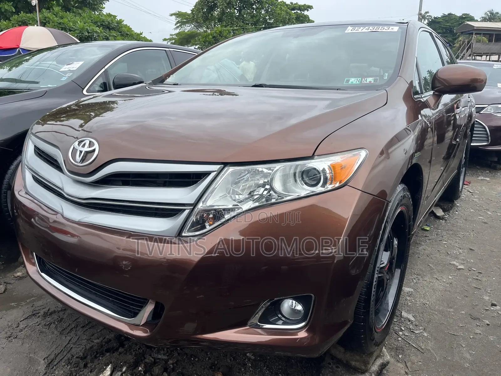 Toyota Venza V6 AWD 2010 Brown