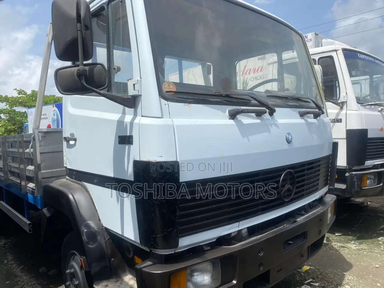 Mercedes Benz 814 Truck 4cylinder