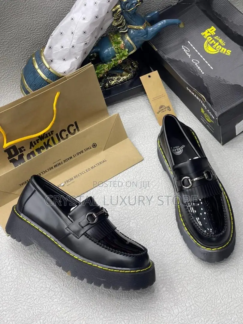 Dr Martens Top Quality Shoe