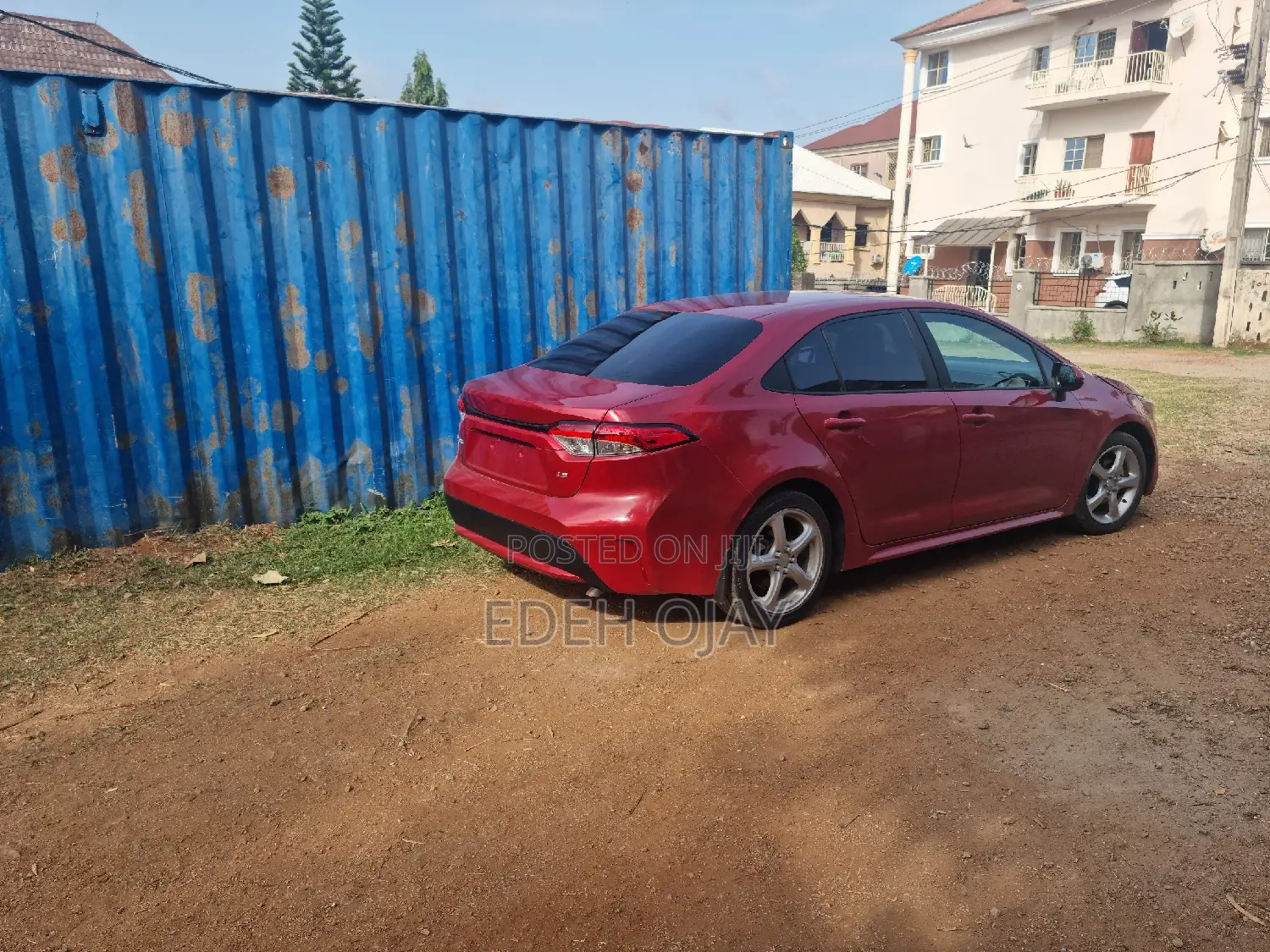 Toyota Corolla LE 2020 Red