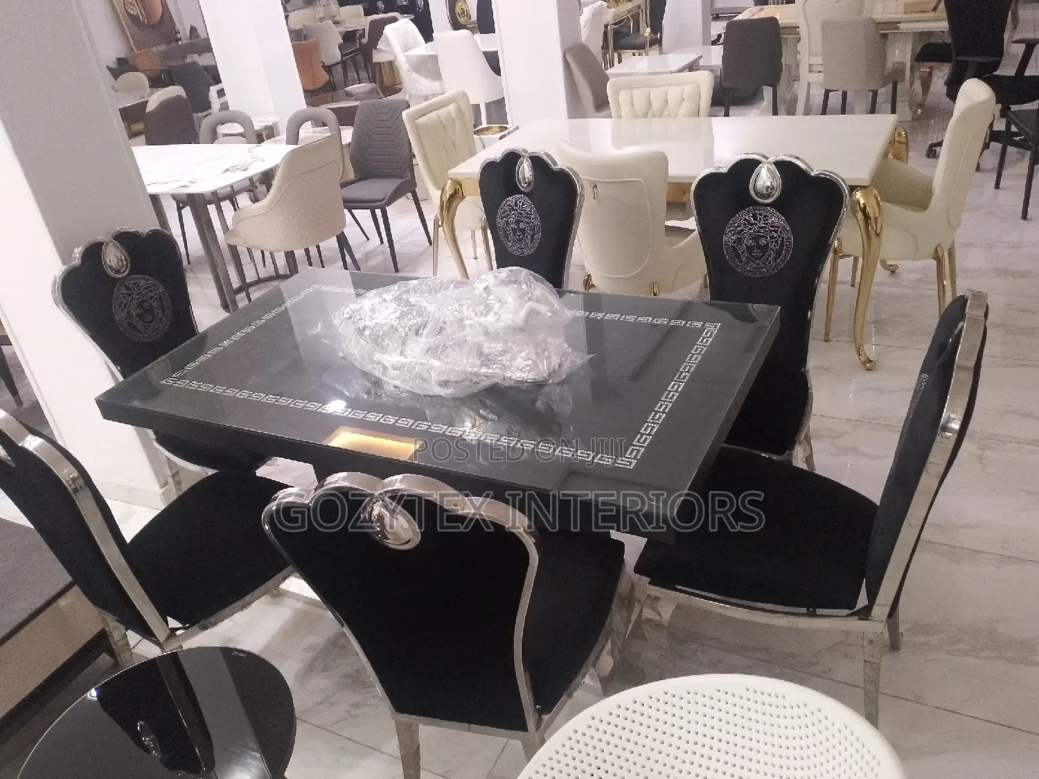 Gucci Dinning Table Set