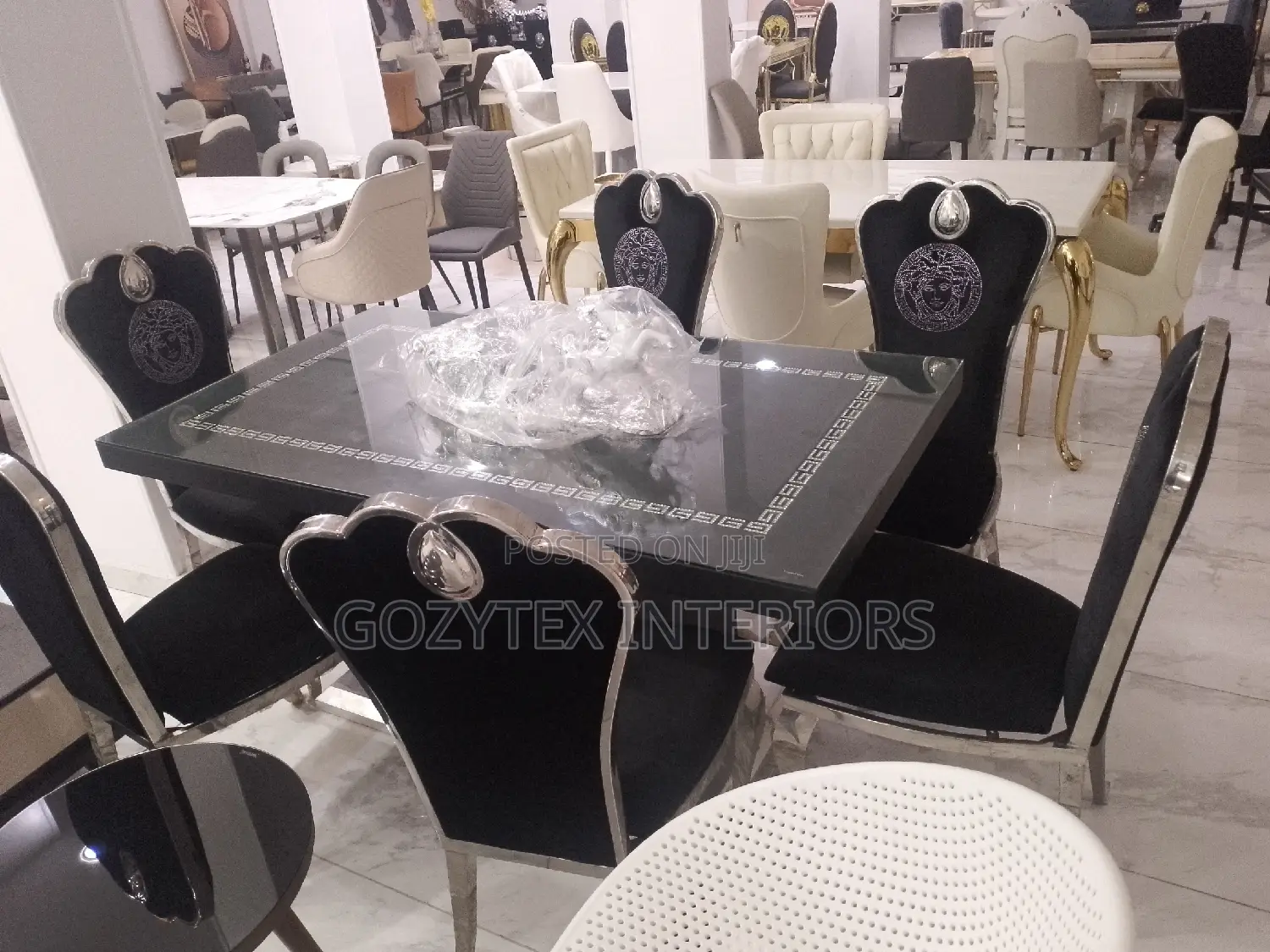 Gucci Dinning Table Set