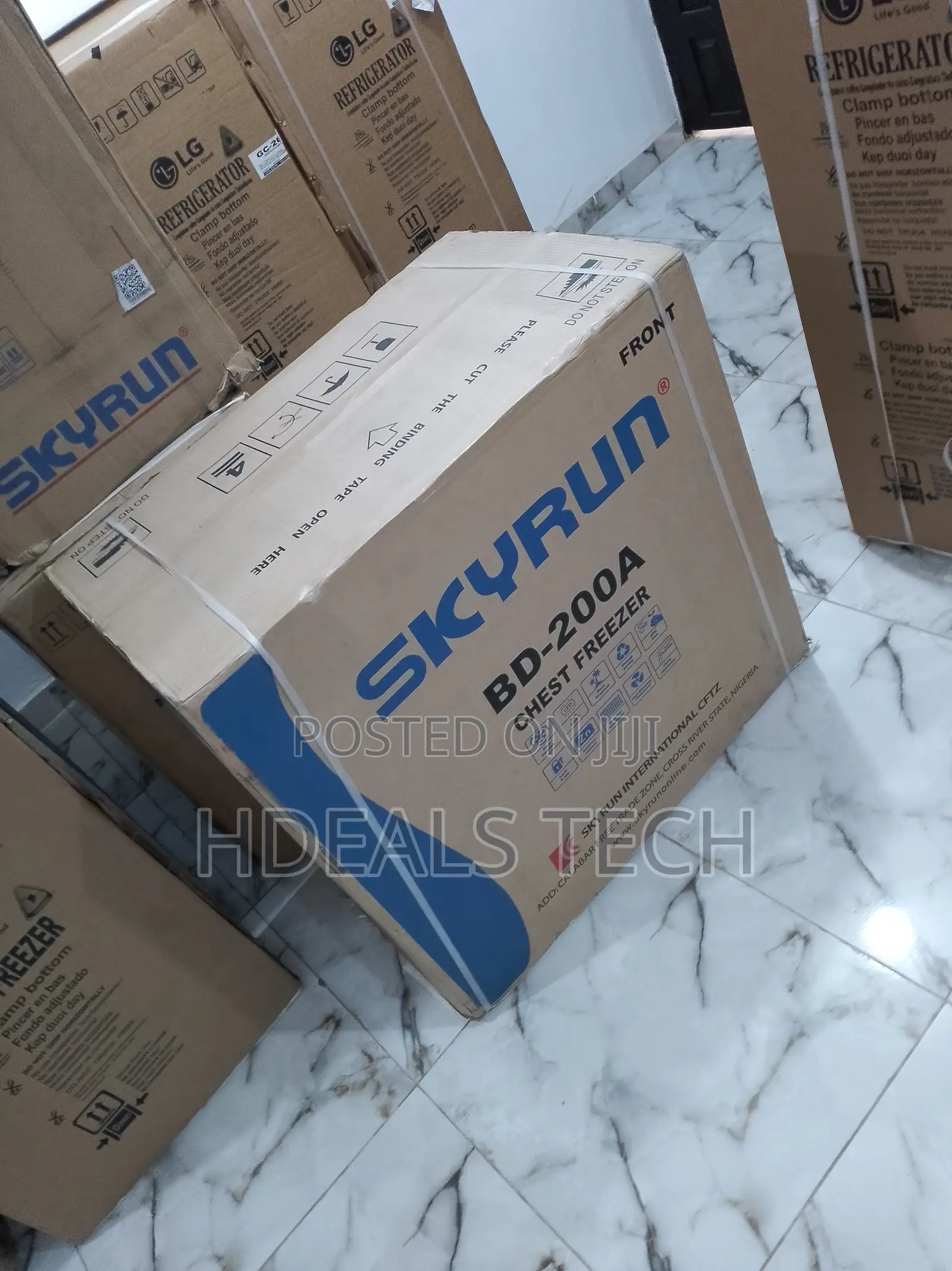 Durable Skyrun BD-200A 200-Liters Chest Freezer Grey