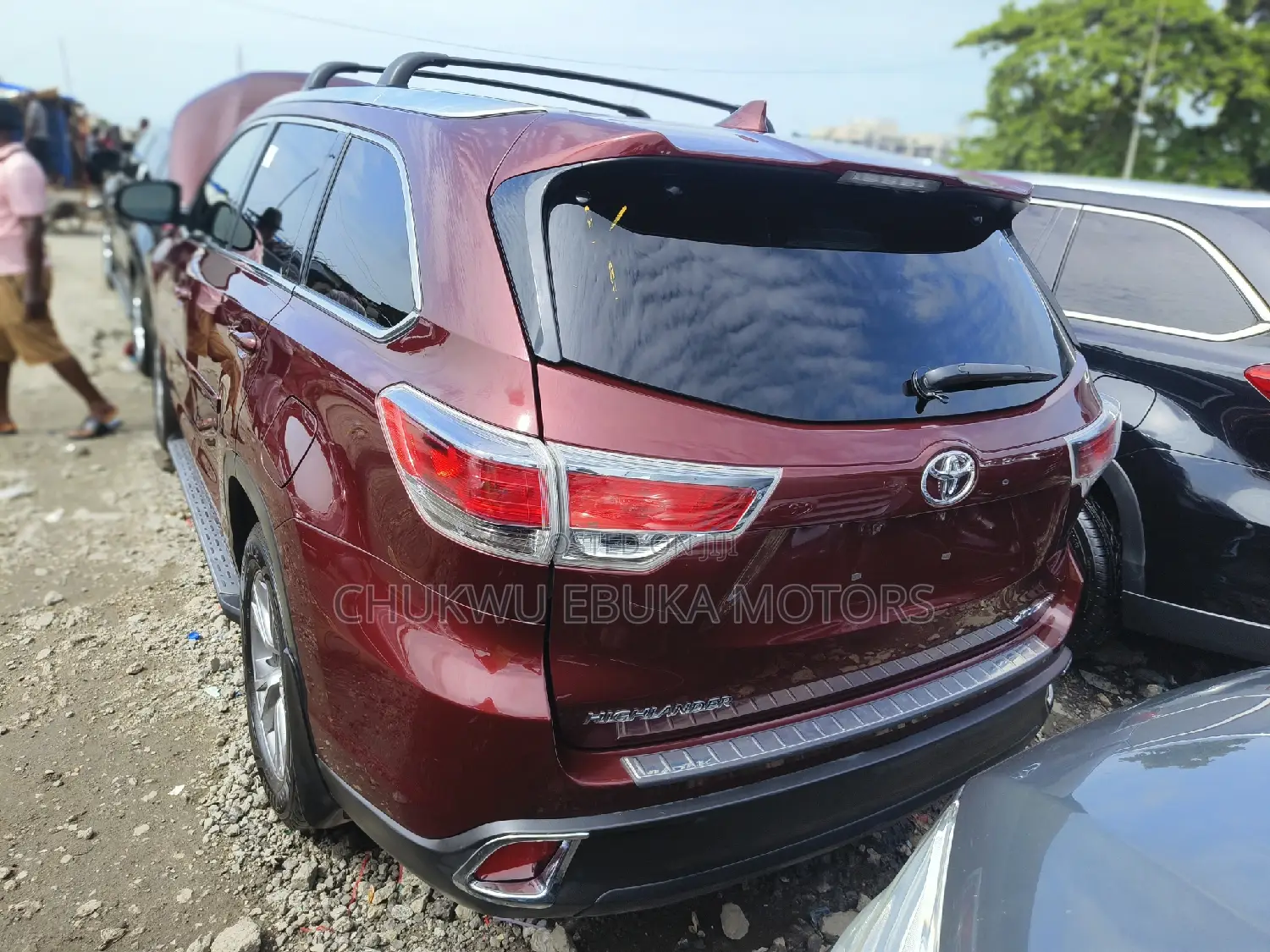 Toyota Highlander XLE 4x4 V6 (3.5L 6cyl 8A) 2017 Red