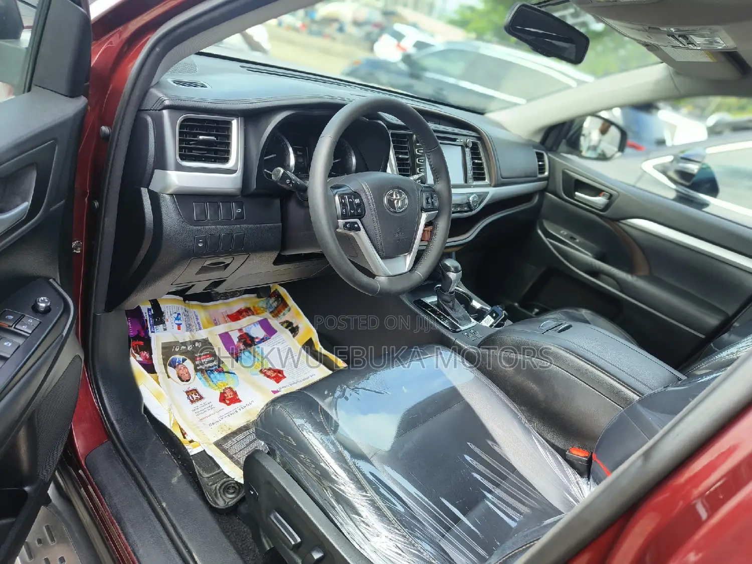 Toyota Highlander XLE 4x4 V6 (3.5L 6cyl 8A) 2017 Red