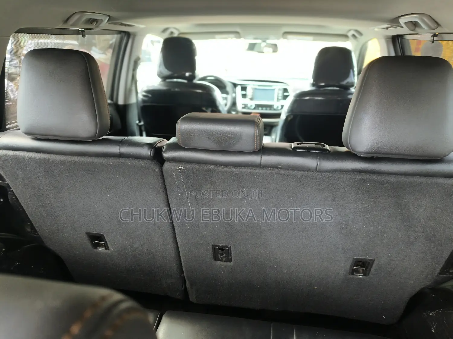 Toyota Highlander XLE 4x4 V6 (3.5L 6cyl 8A) 2017 Red
