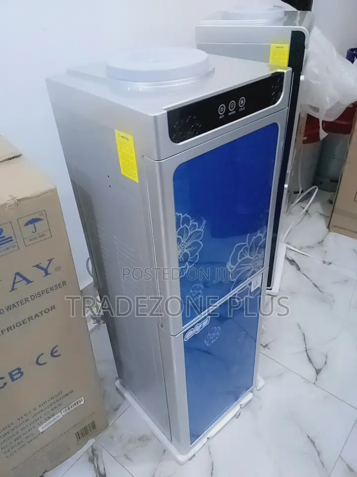 Quality Ylr2.0-5[By87] Cway Water Dispenser With Fridge