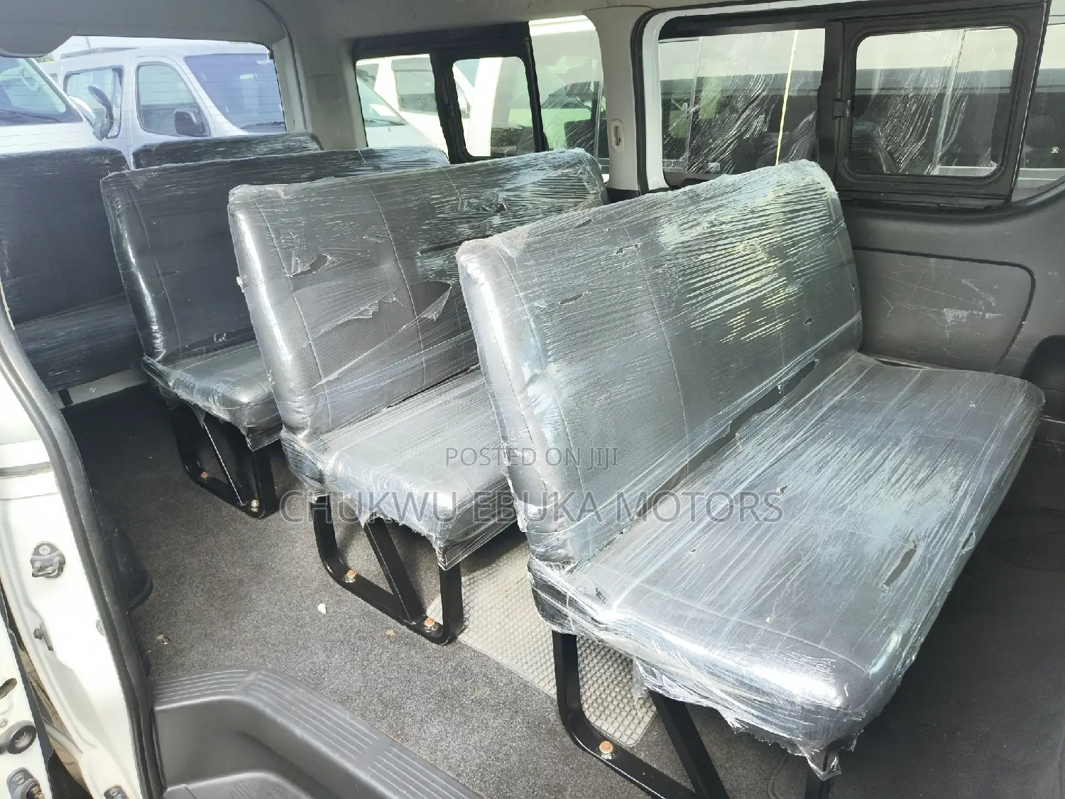 Toyota Grand HiAce 2014 White