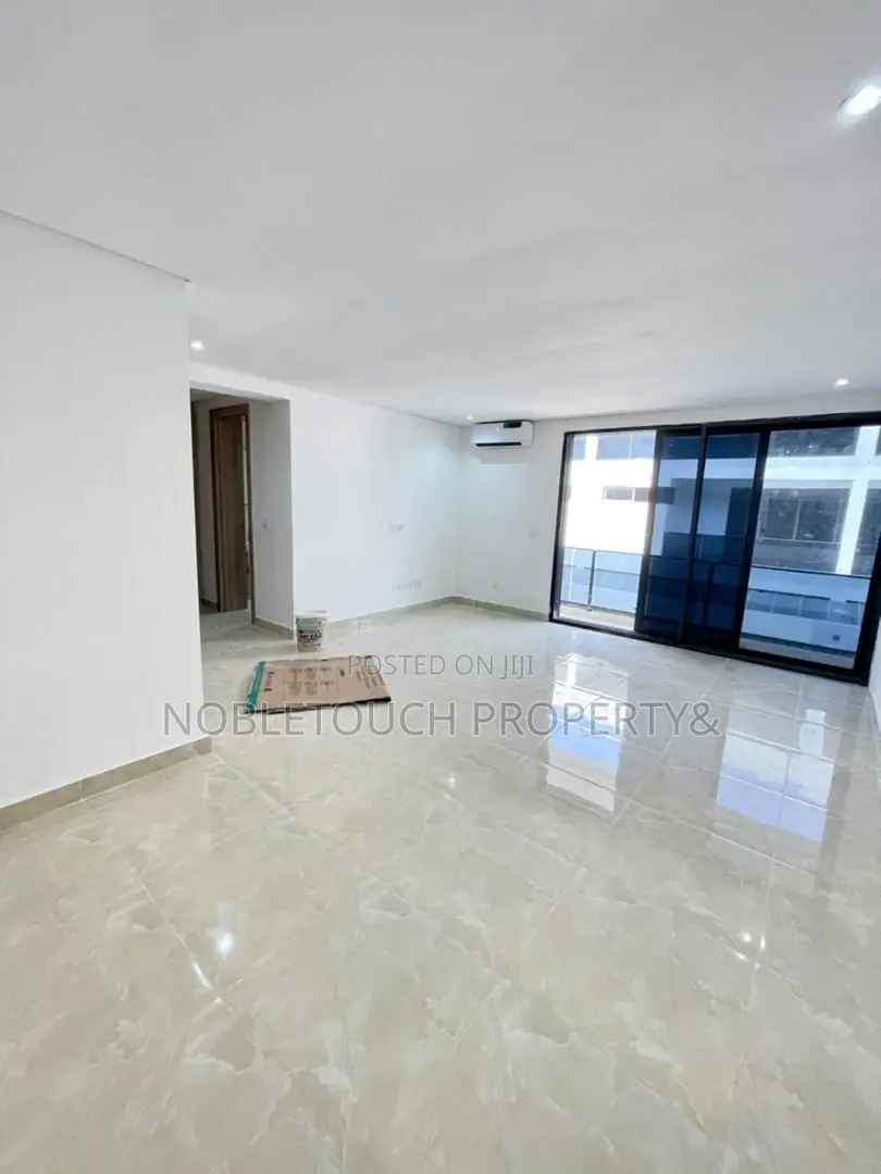 4bdrm Duplex in Lekki Lagos for sale