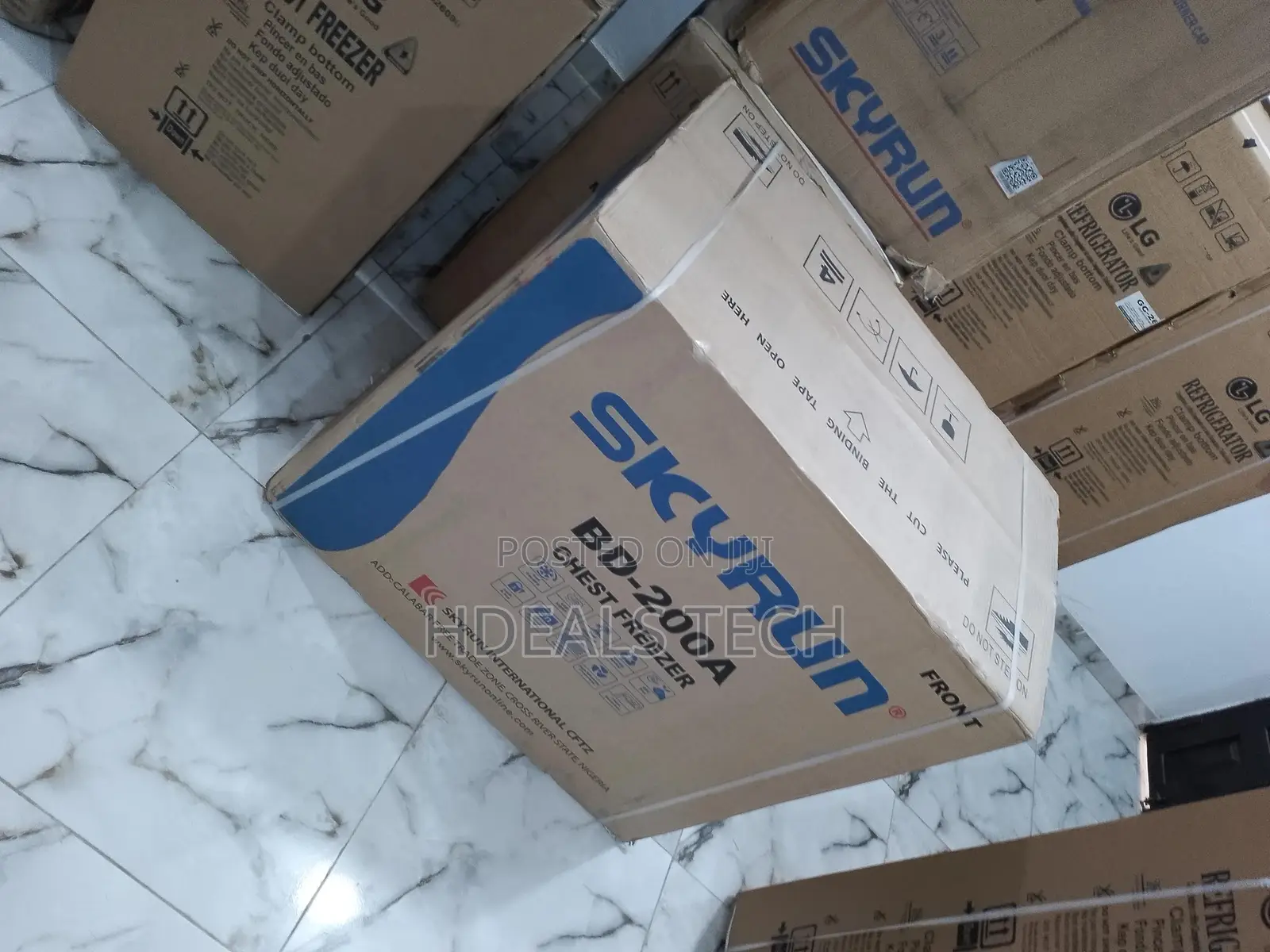 Skyrun 200 Litres Chest Freezer (BD-200A) GREY