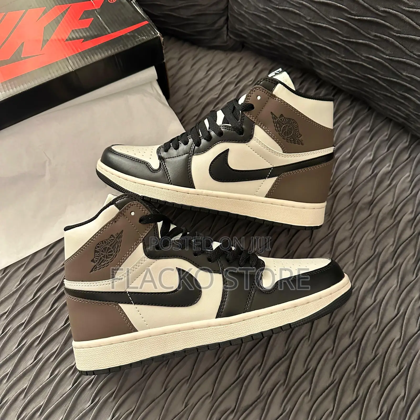 Original Air Jordan 1 Retro High Dark Mocha Sneakers