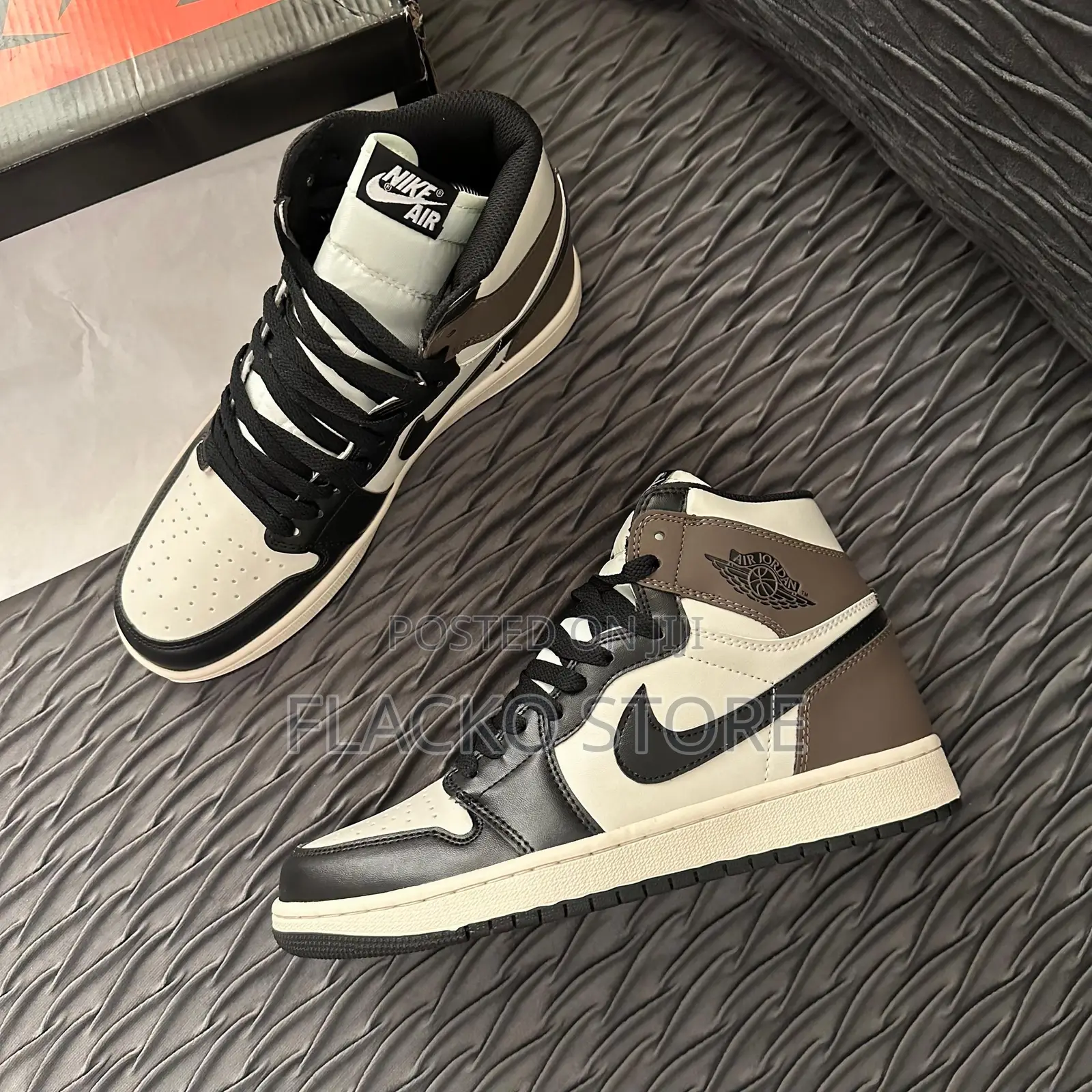 Original Air Jordan 1 Retro High Dark Mocha Sneakers