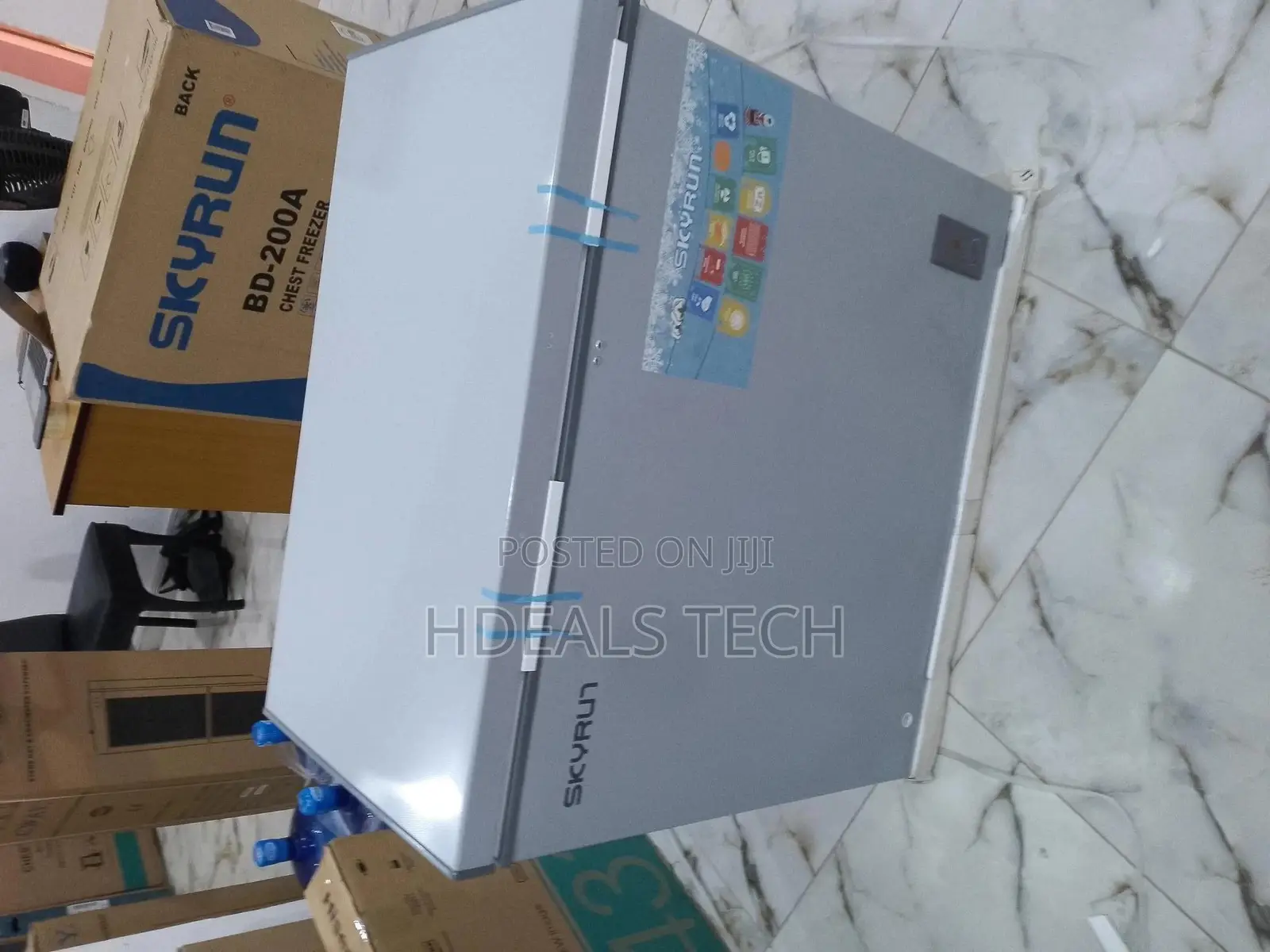 Skyrun Chest Freezer BD 200 -Fast Freezing 200 Litres