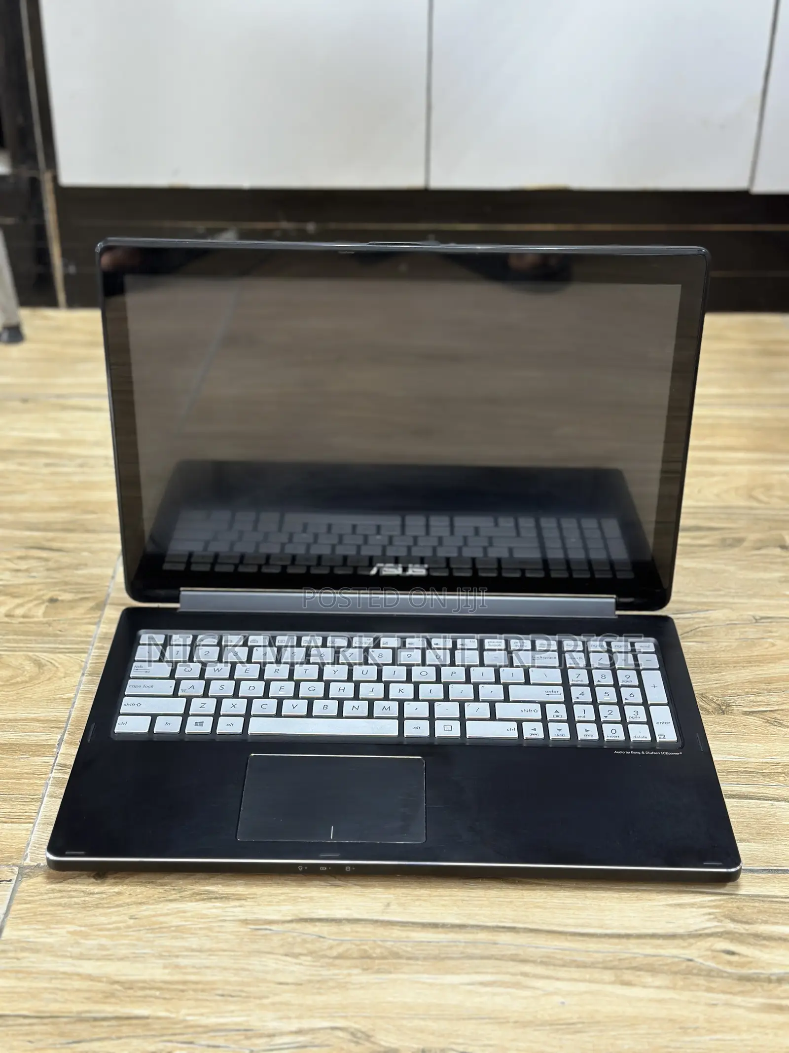 Laptop Asus Q551 8GB Intel Core I7 SSD 512GB