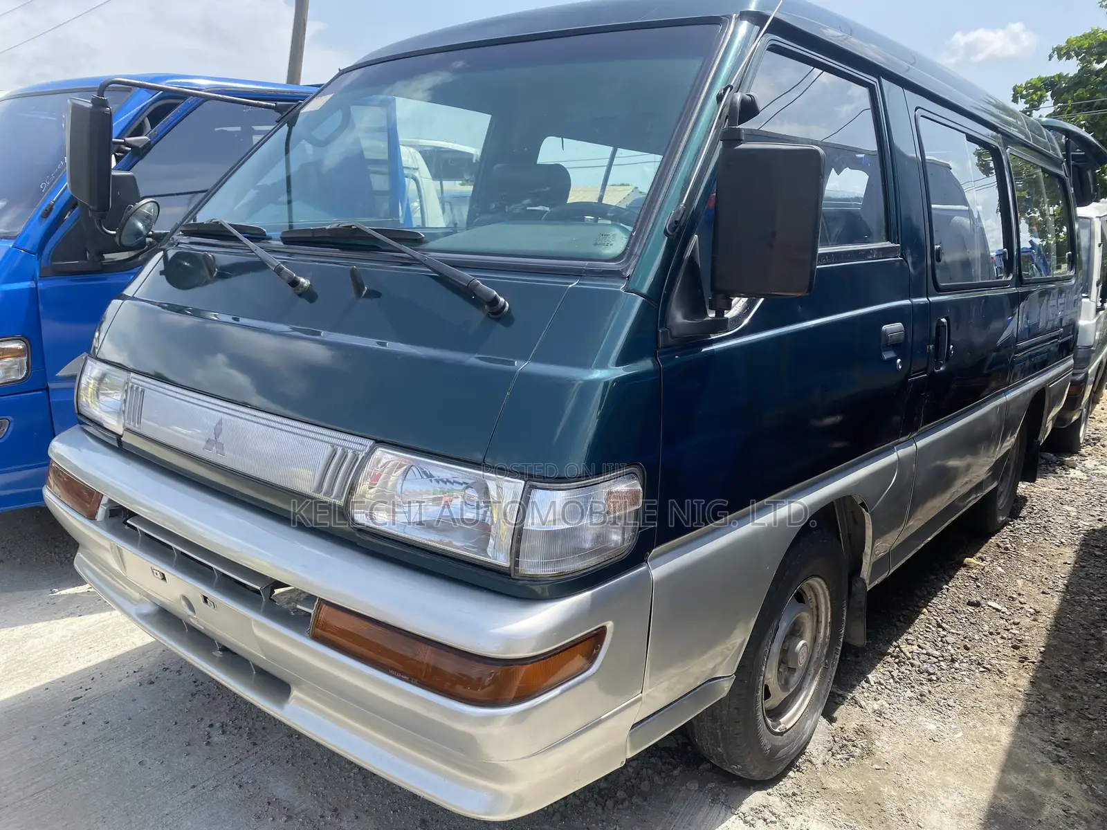 Mitsubishi Delica 2004 Green
