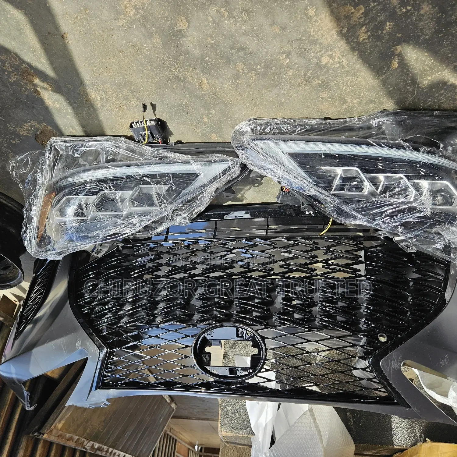Front Kit With 3 Torch Headlamp for Is 250