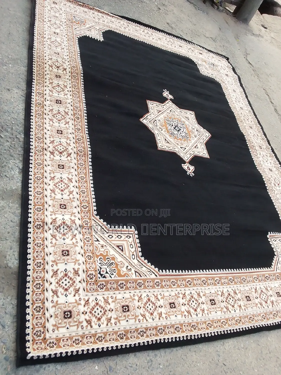 8by11 Feets Belgium Centre Rug