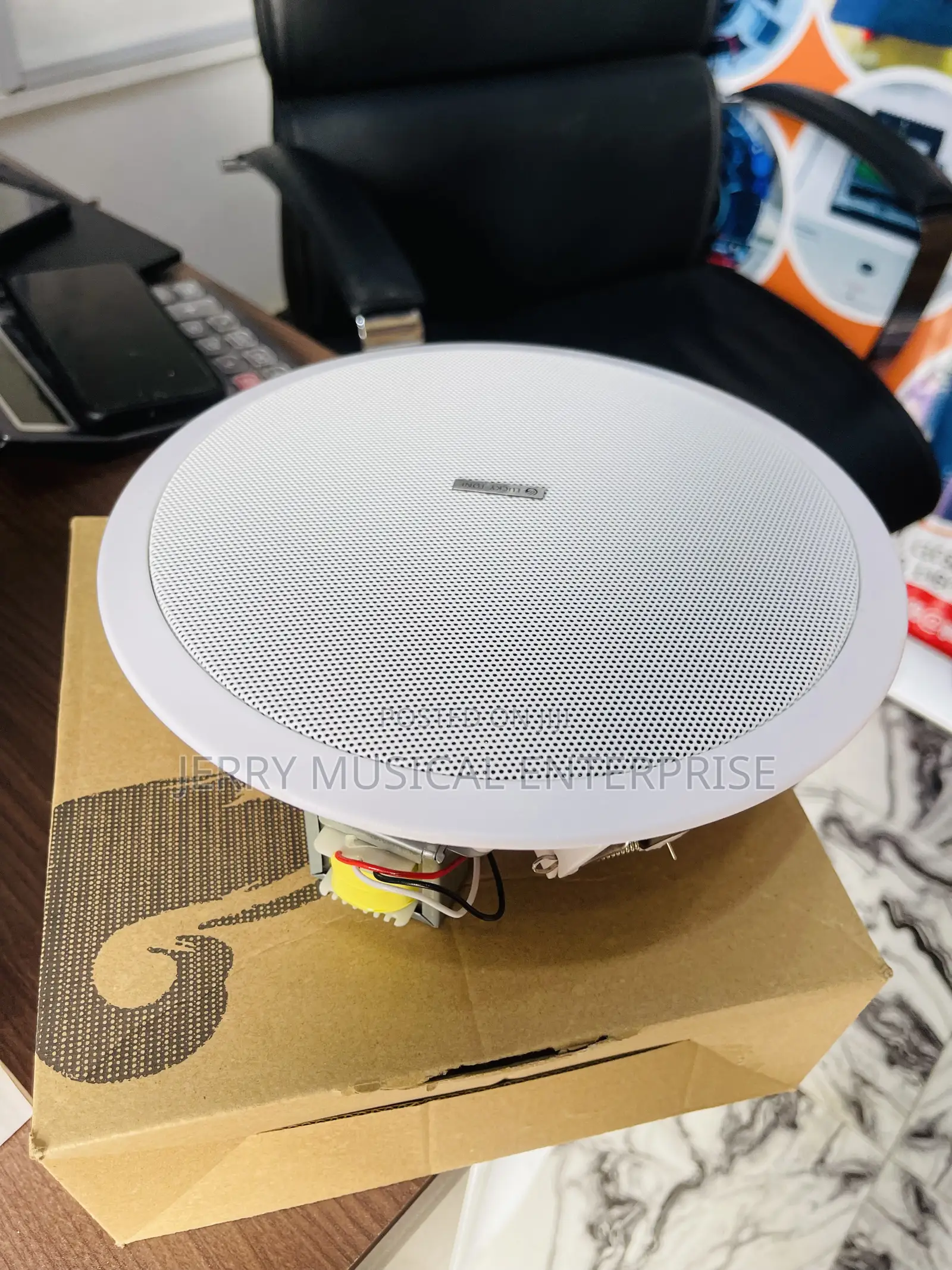 Quality Ceiling Speakers With Woofer