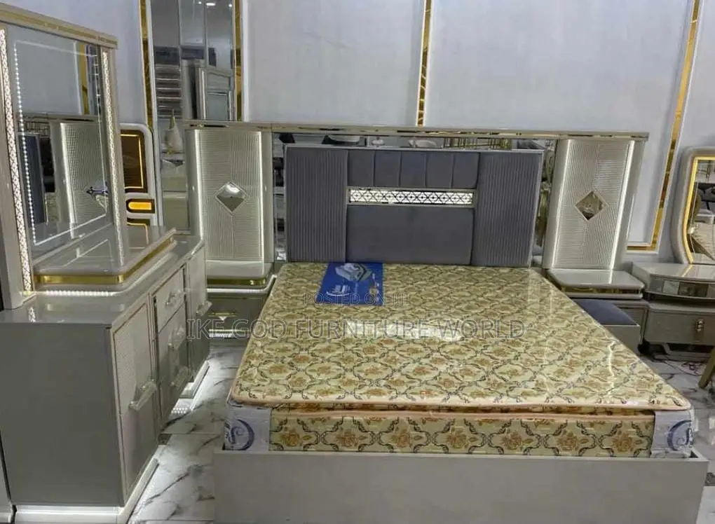 6by7 Imported Turkish Family Bed With Dressing Mirror