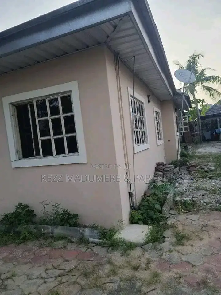 4bdrm Bungalow in Rumuodomaya , Port for sale