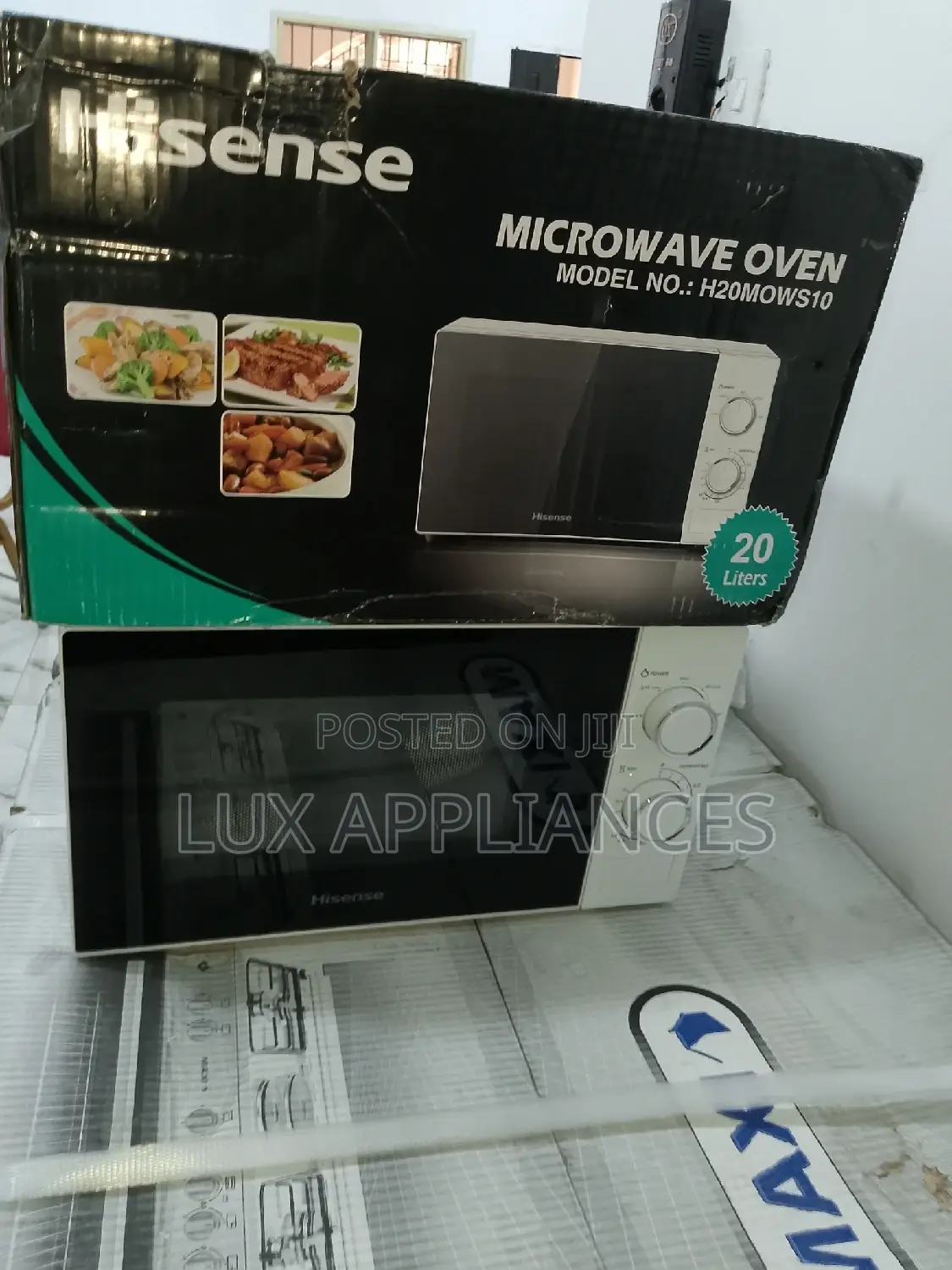 Hisense 2022 Model 20L Microwave Oven - H20MOWS10 - 700W