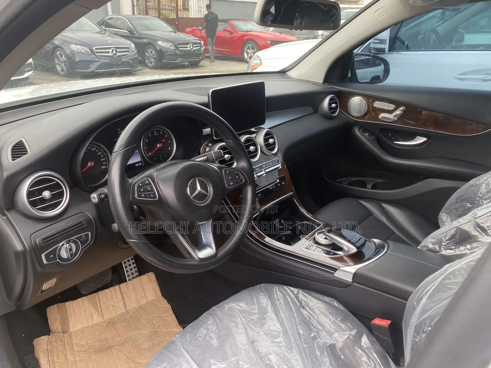 Mercedes-Benz GLC-Class 2017 White