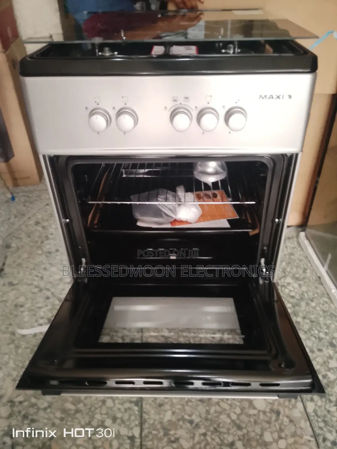 Maxi 4 Burner Gas Cooker With Oven and Grill 3 Years W