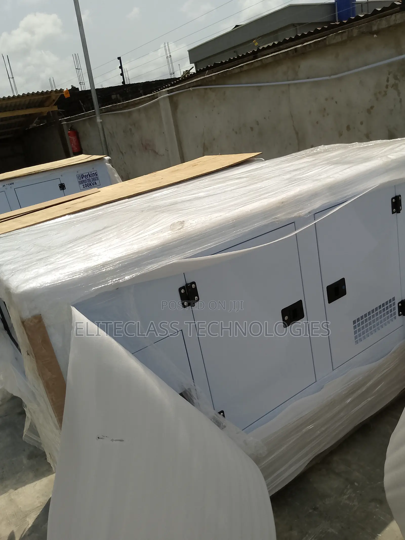 Perkins 50kva Soundproof Diesel Generator.