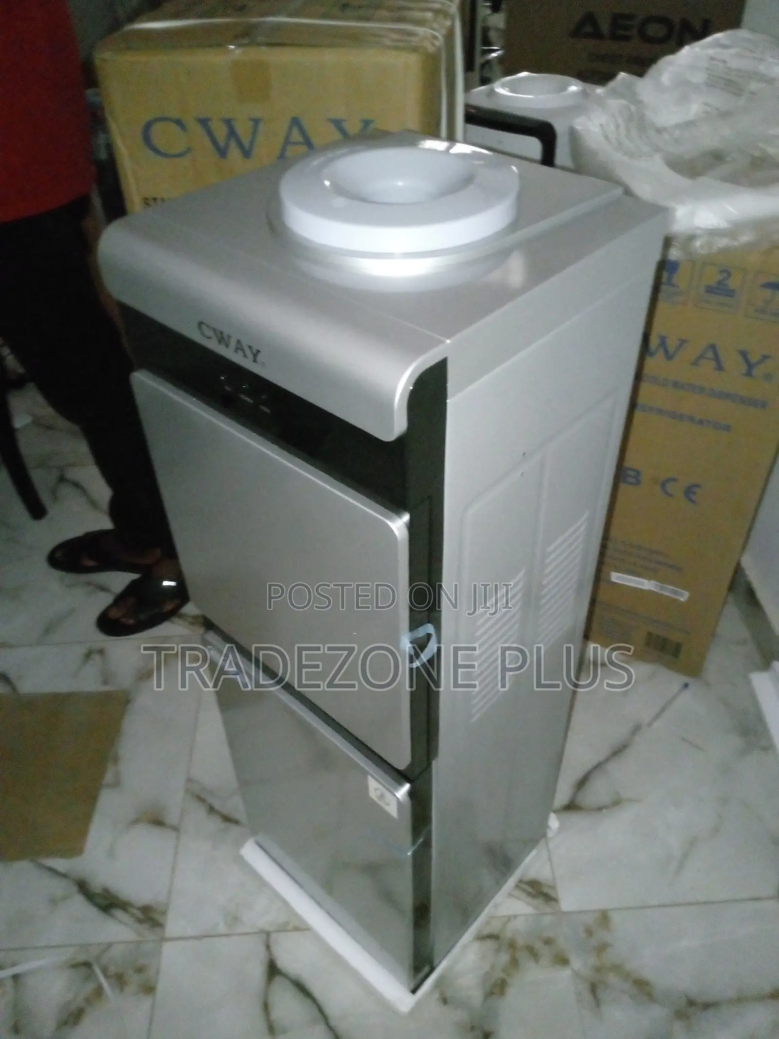 Cway Double Door Water Dispenser