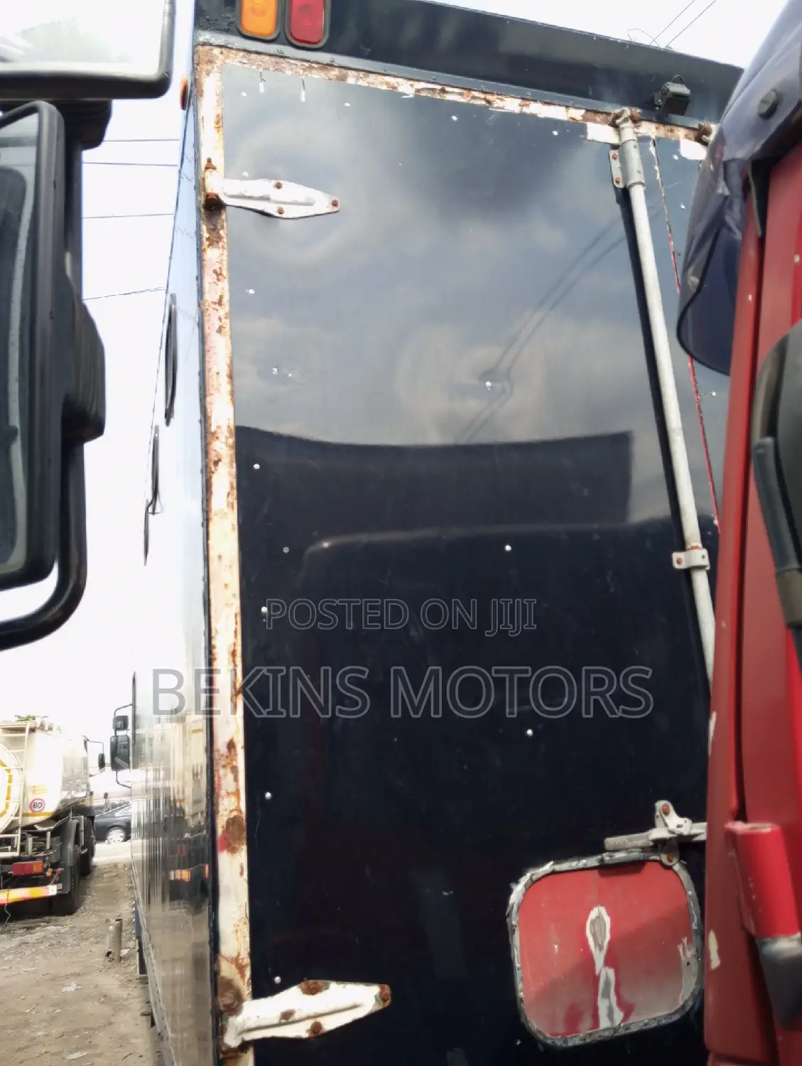 Foreign Used DAF 2005 Green
