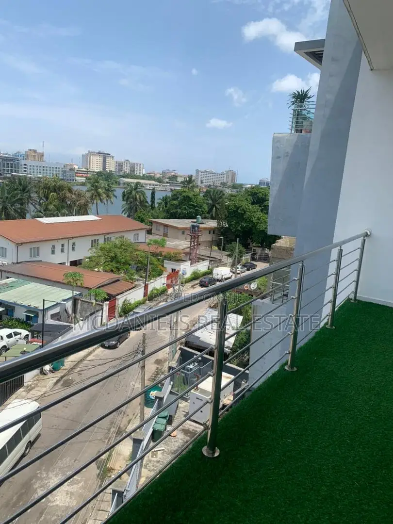 Furnished 3bdrm Apartment in Awolowo Road for sale