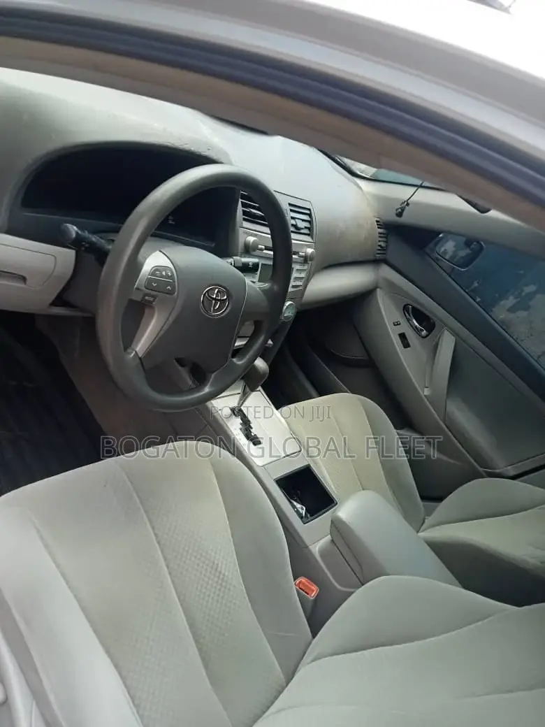 Car for Rent (Toyota Camry)