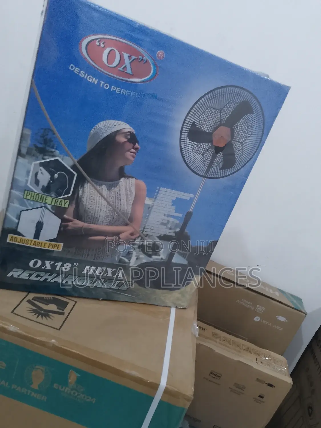 Low-Noise Hexa Standing Rechargeable Fan