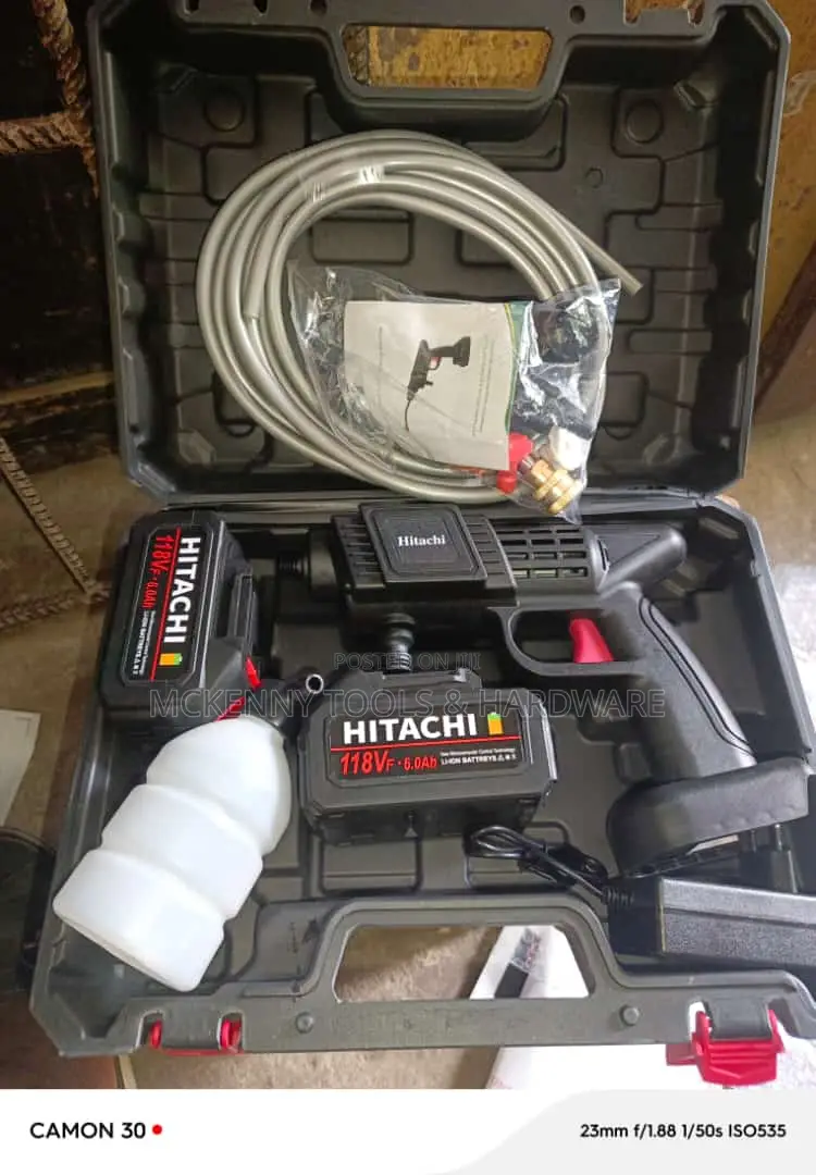 Hitachi Cordless Presure Washer Machine 118v