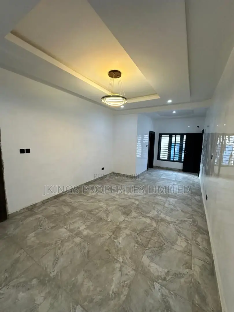 1bdrm Block of Flats in Abule-Ijesha for rent