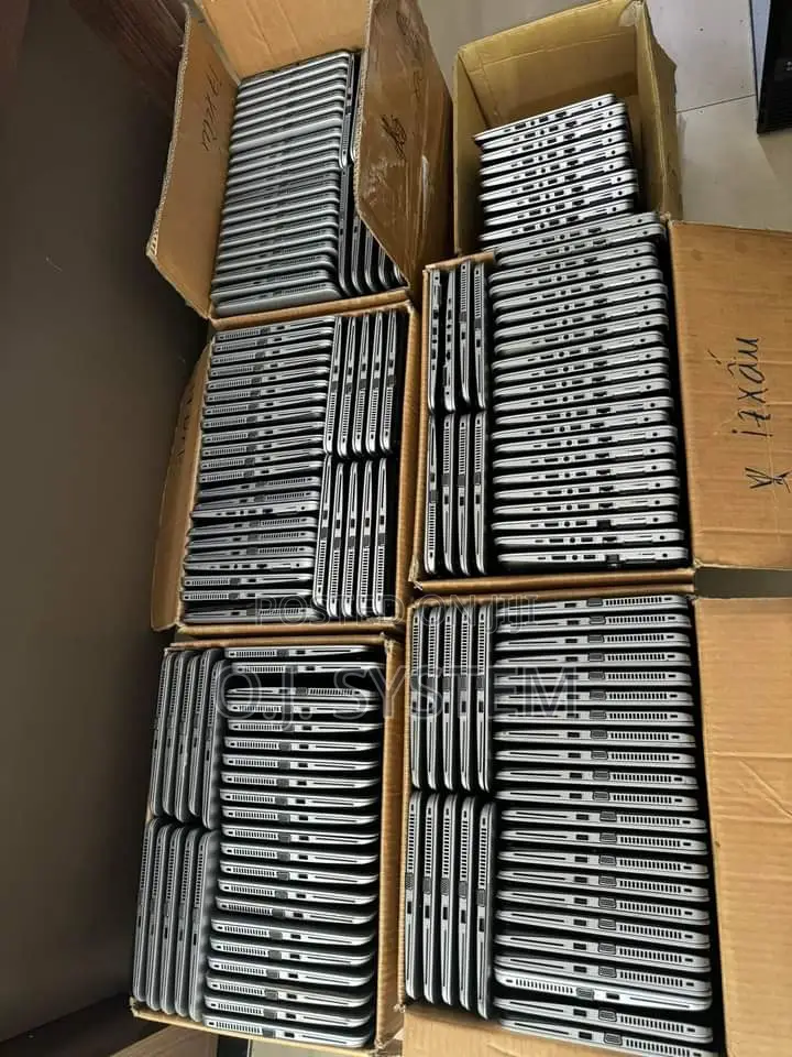 Laptop HP EliteBook 820 G3 8GB Intel Core I7 SSD 256GB