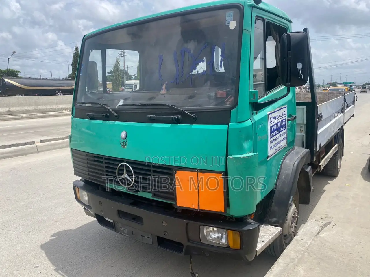 Mercedes Benz 814 Truck