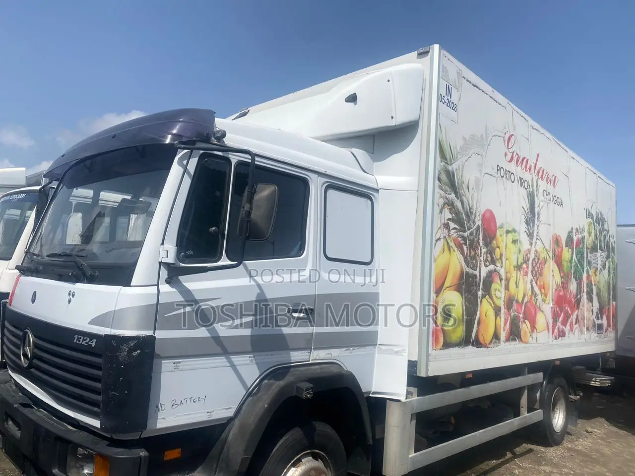 Mercedes Benz 1324 2004 Model