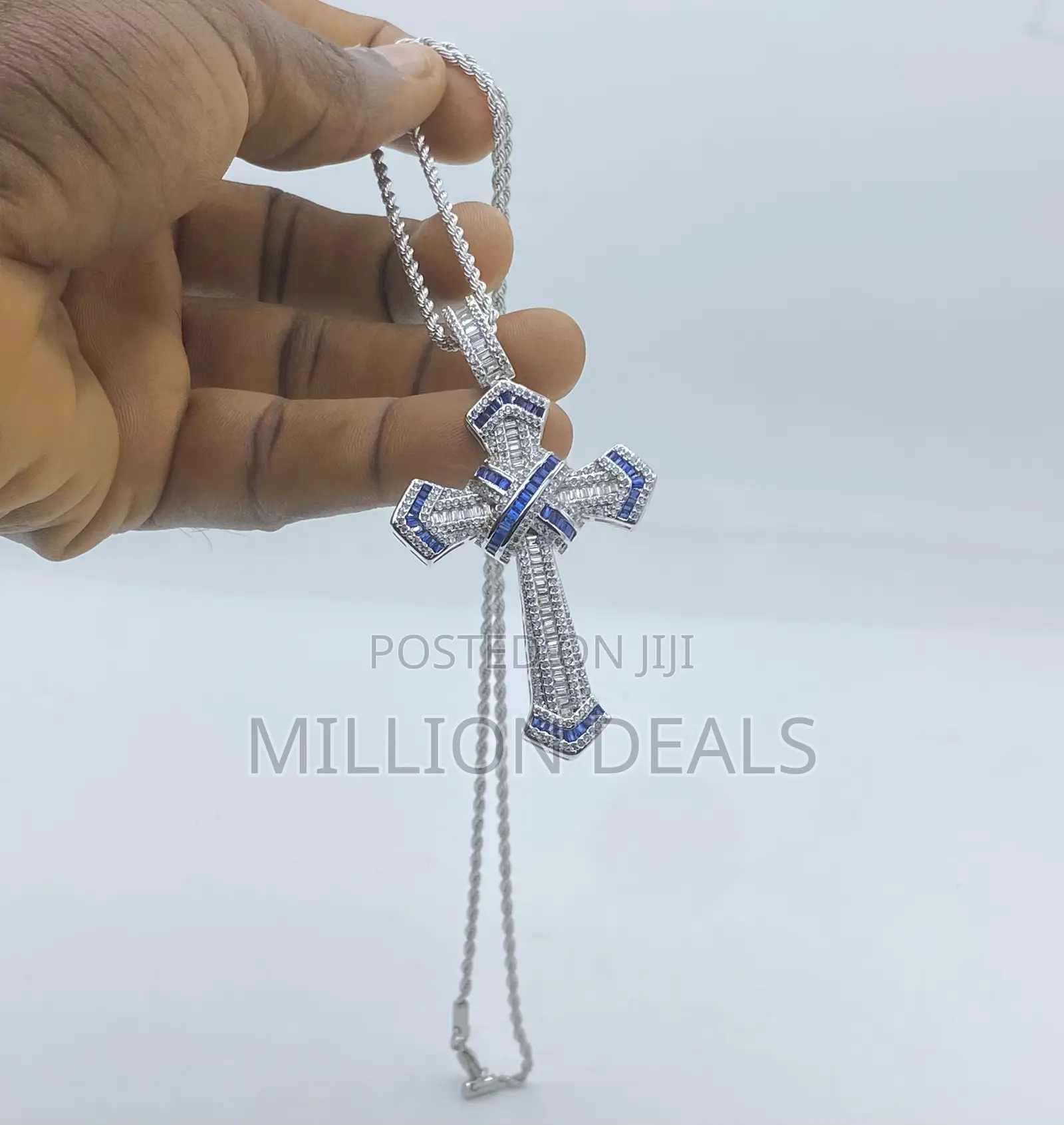 Luxe Iced Men’S Neckpiece N Pendant Silver